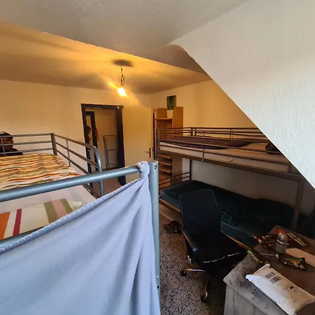 Raum In Ae Max 4 B Δωμάτια σε οικογενειακή κατοικία Έσσεν