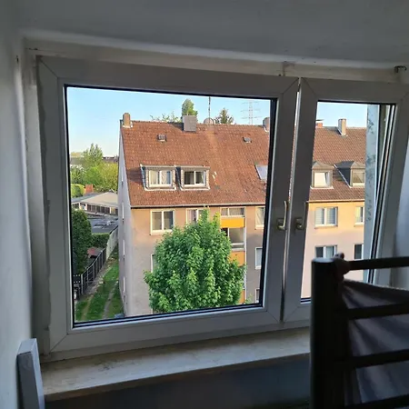 Homestay Raum In Ae Max 4 B