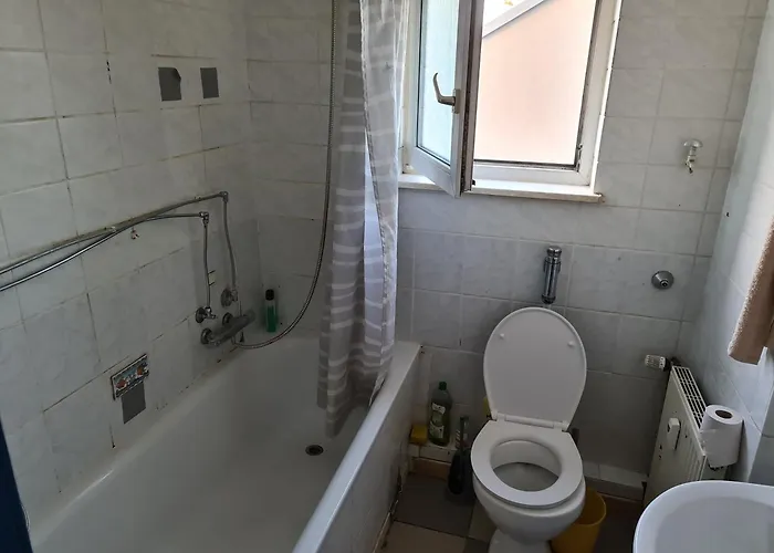 Δωμάτια σε οικογενειακή κατοικία Raum In Ae Max 4 B Έσσεν